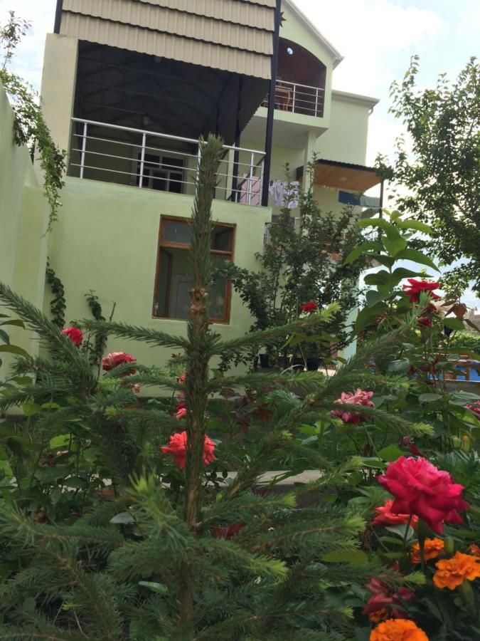 Гостевой дом Hasanovs Villa Баку