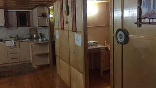 Гостевой дом Hasanovs Villa Баку Трехместный номер-54